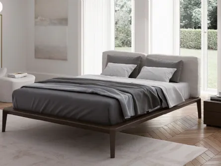 Letto in legno con testiera in tessuto Wide di Mobilform